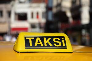 Prijs taxi Turkije: Kosten en tips